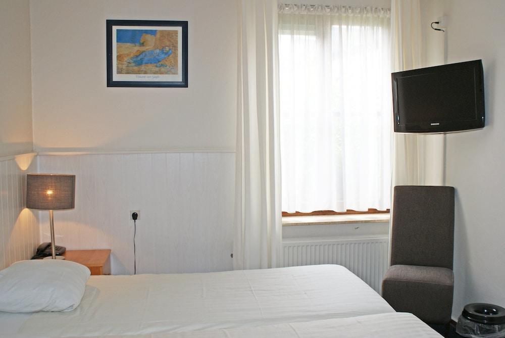 Hotel Fletcher Restaurant De Burghoeve 3*