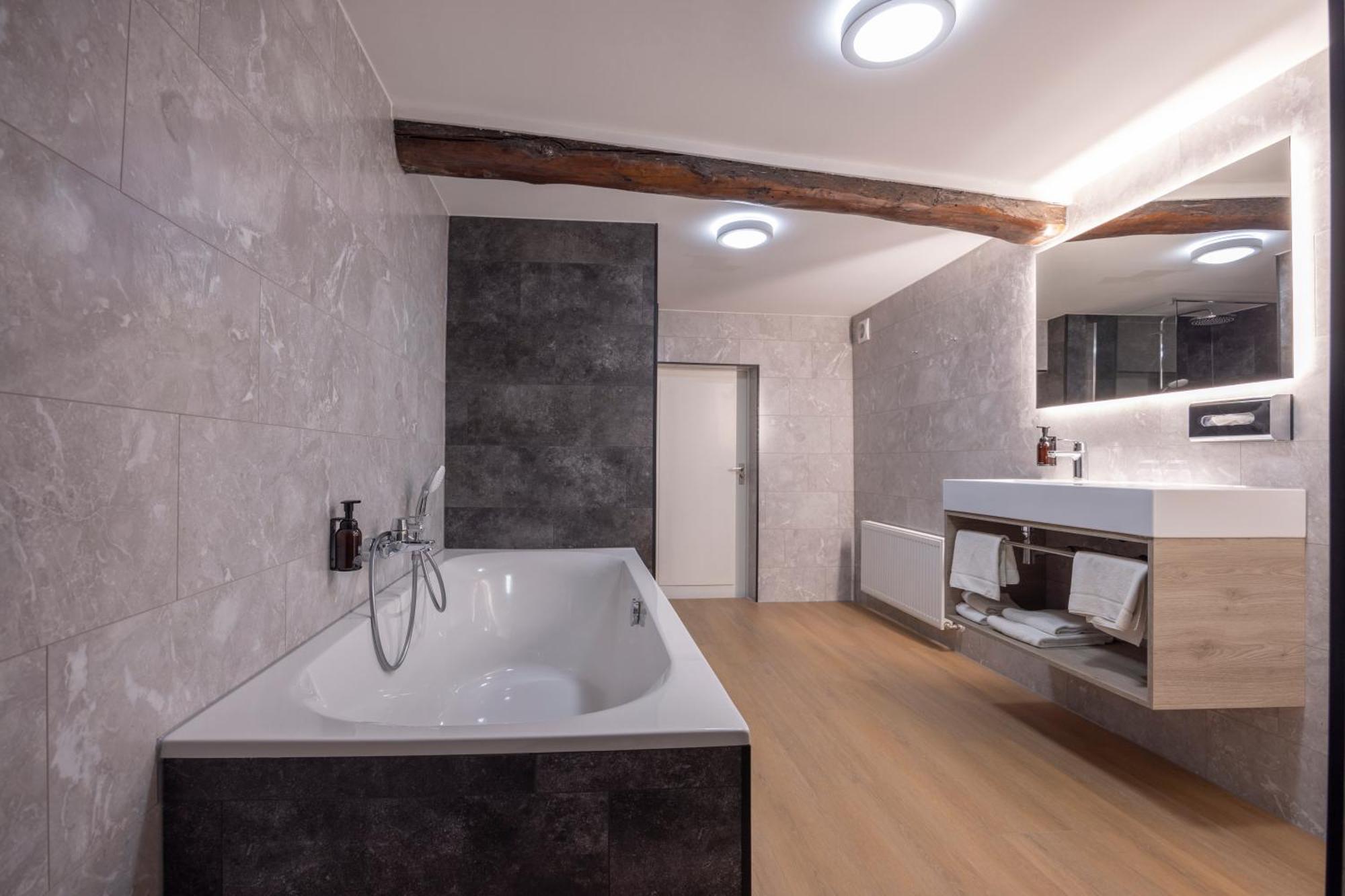 Fletcher Restaurant De Burghoeve Hotel