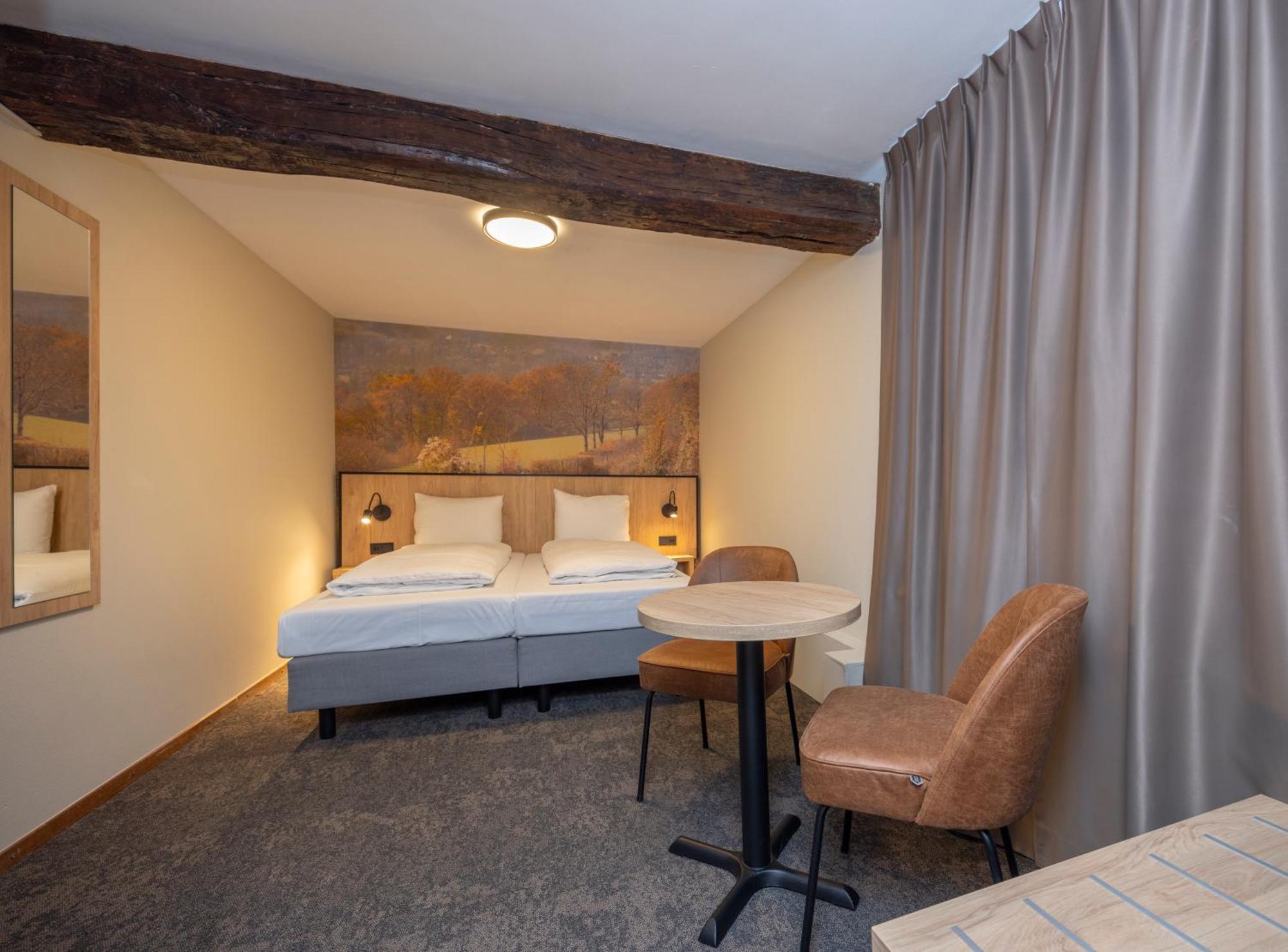 Fletcher Restaurant De Burghoeve Hotel 3*