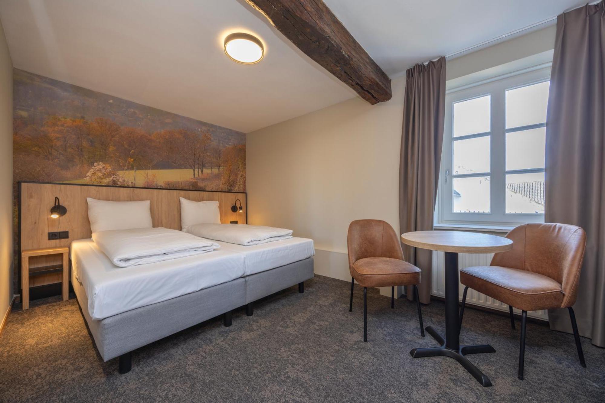 Hotel Fletcher Restaurant De Burghoeve 3*