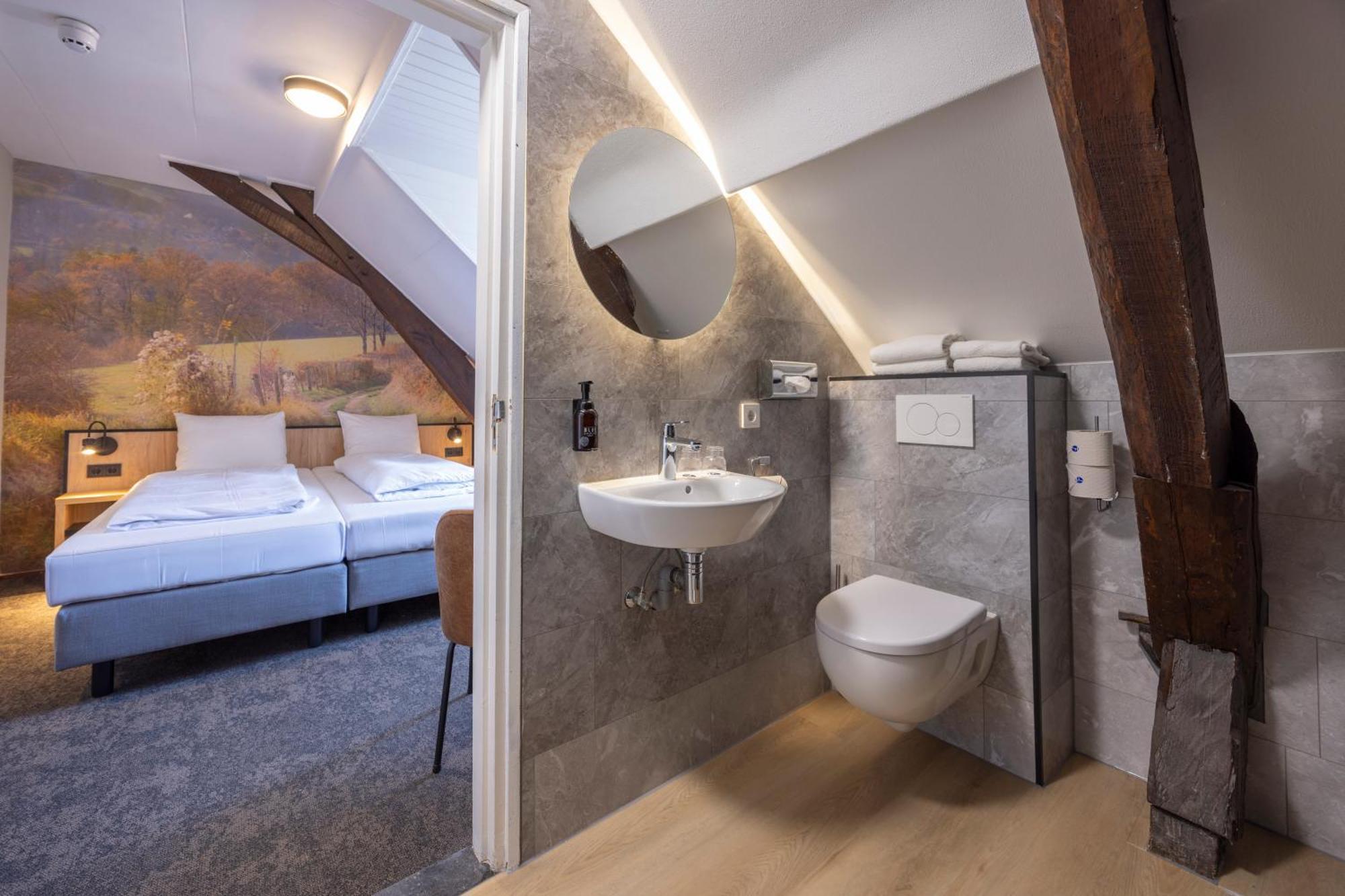 Fletcher Restaurant De Burghoeve Hotel 3*